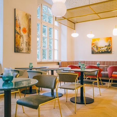 לנדשט Hotel Amalia - Boutique Hotel מראה חיצוני תמונה