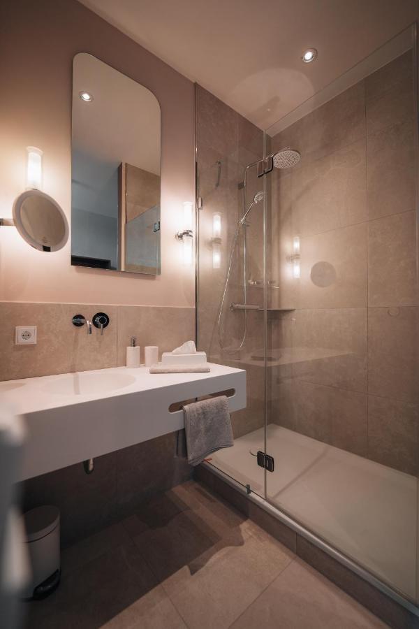 לנדשט Hotel Amalia - Boutique Hotel מראה חיצוני תמונה