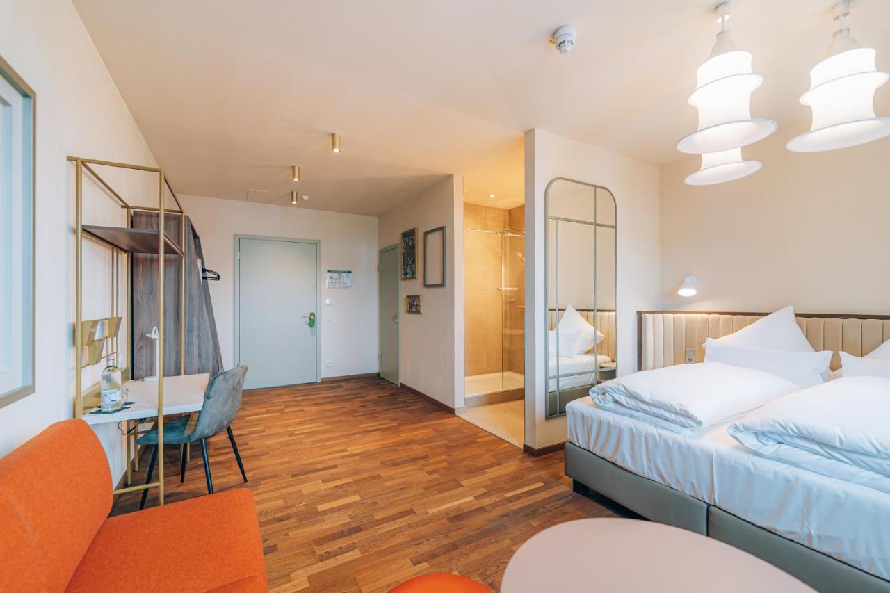 לנדשט Hotel Amalia - Boutique Hotel מראה חיצוני תמונה