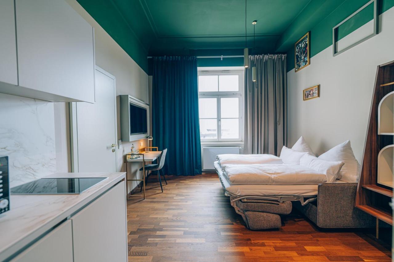 לנדשט Hotel Amalia - Boutique Hotel מראה חיצוני תמונה