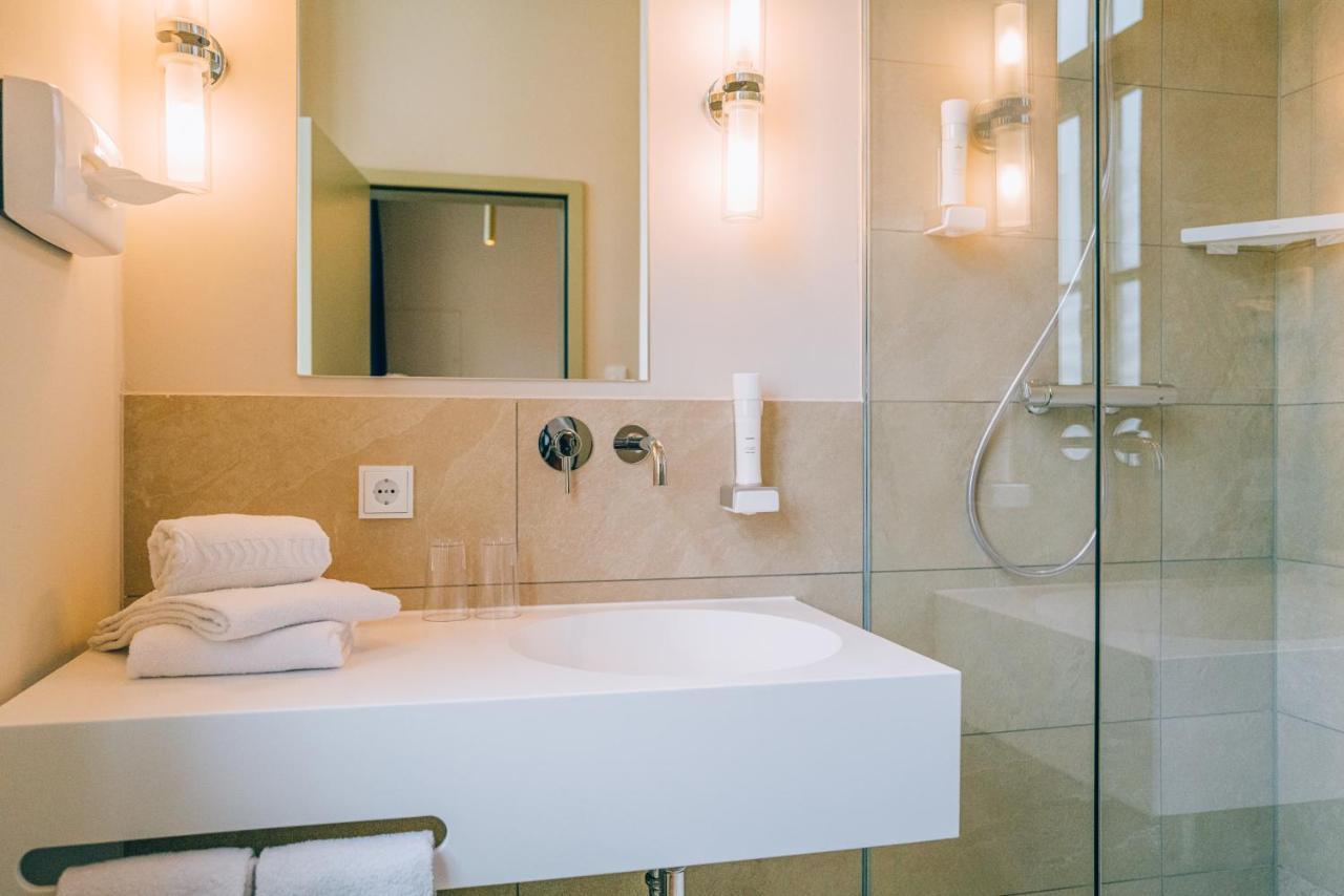 לנדשט Hotel Amalia - Boutique Hotel מראה חיצוני תמונה