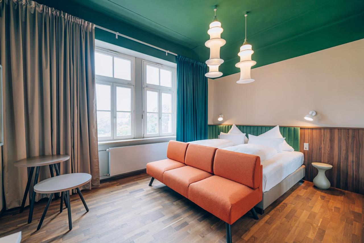 לנדשט Hotel Amalia - Boutique Hotel מראה חיצוני תמונה