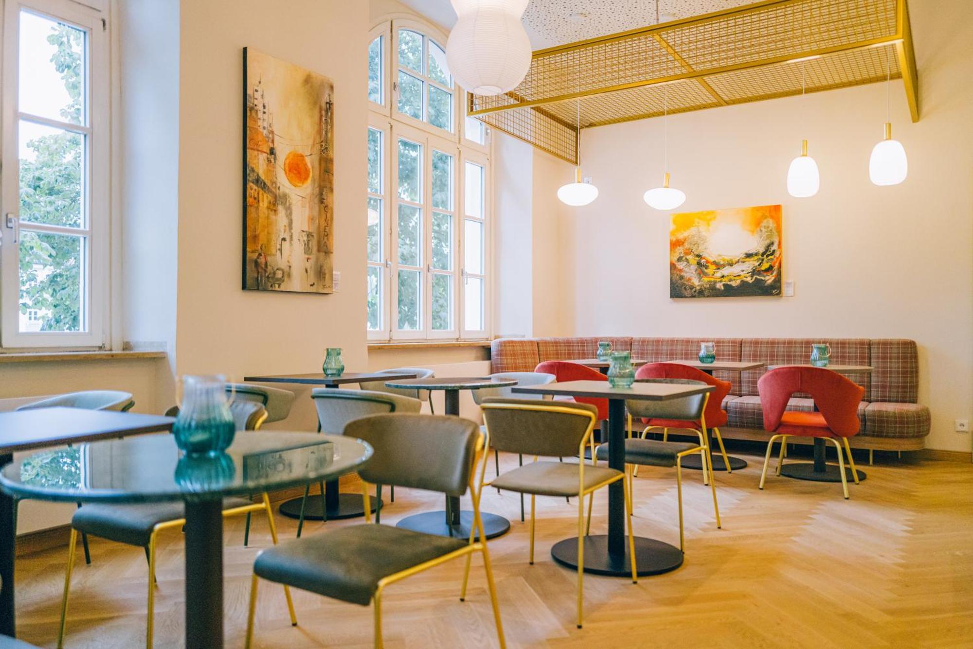 לנדשט Hotel Amalia - Boutique Hotel מראה חיצוני תמונה